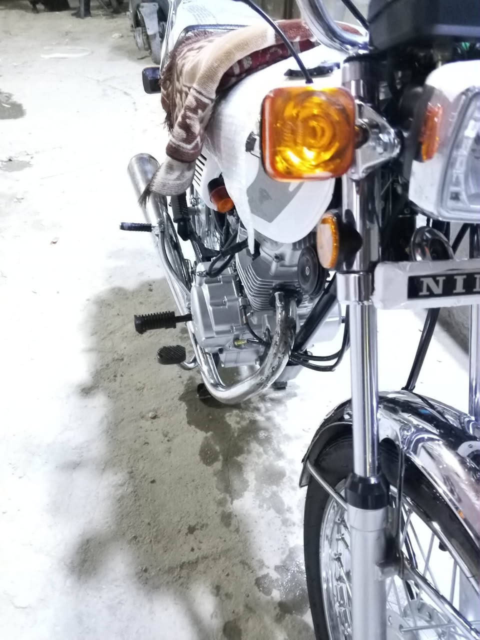 السلام عليكم درجة نام امتياز موديل 27 اوراق سكنر ما صار هوية من طلع بعدهة زيرو سعر 675 وبيهة مجال ***********
