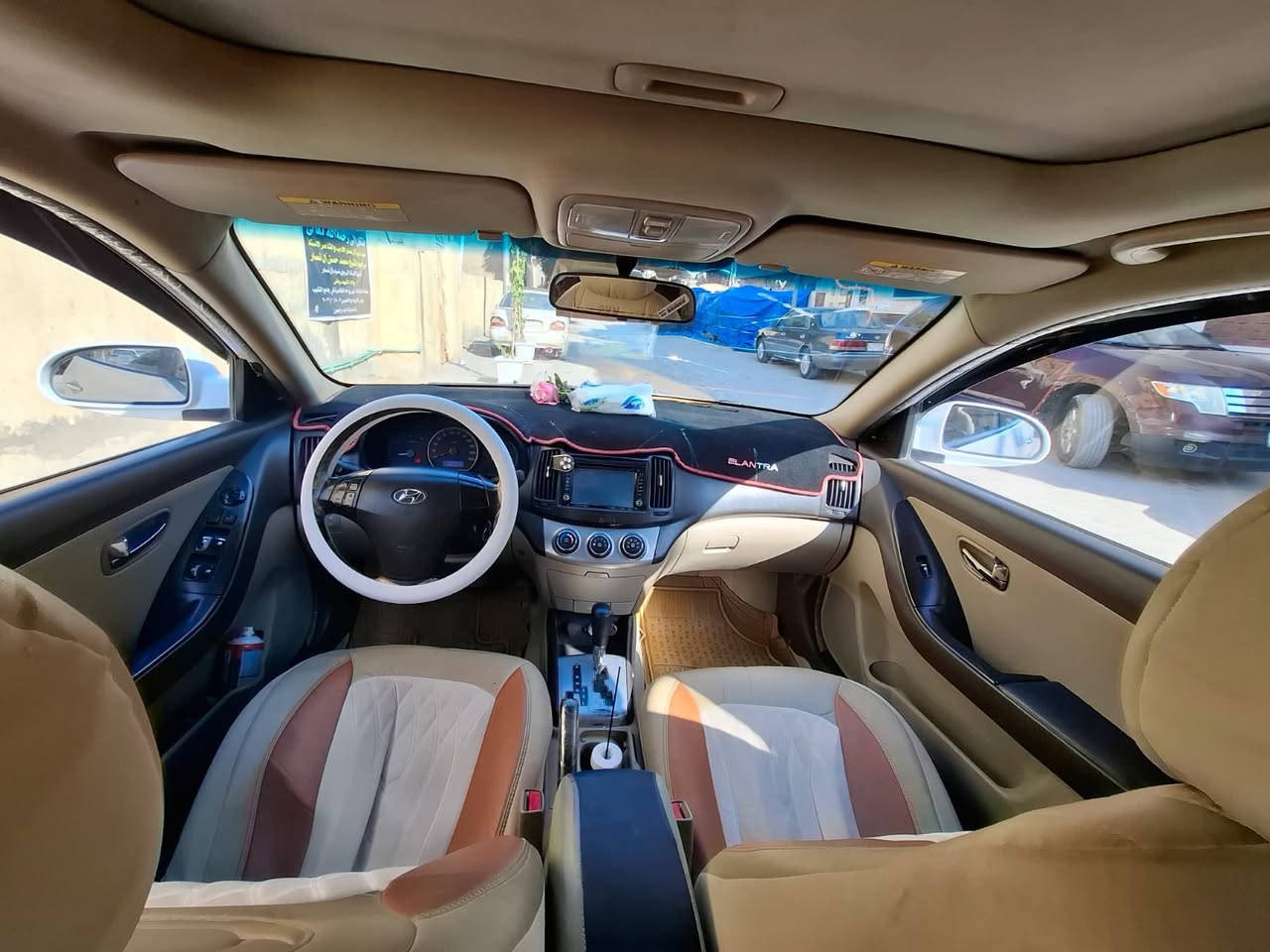 السلام عليكم
النترا 2011 خليجية رقم بغداد 
مكينة 1600 
قطعتين صبغ بدون ضرر
السعر 114
للتواصل ‭0783 857 0768‬
