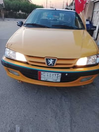 سيارة بيجو موديل١٥ صدر و كير خير من الله وتبريد شغله بسيطه وشرايه هذا ...