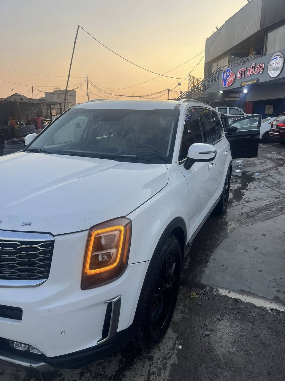 ______________________________________

#اعلان_بيع_سيارة

🔷السيارة : كيا تيلورايد sx🔥

🔷سنة الصنع :2020

🔷اللوحة : اربيل

🔶السعر : 240 ورقة

🔷الضرر :. (صور الضرر مرفقة بالاعلان)

🔷ضرر الايرباك : ستيرن فقط .

______________________________________

🔷المواصفات :sx

🔹حجم المحرك 6 سلندر 3.8L 

🔹عداد المسافة90 الف ميل 

🔹فتحة سقف

🔹رادار امامي وجانبي وخلفي

🔹تنبيه الخروج عن المسار

🔹حساسات خلفية

🔹كراسي جلد 

🔹اوتو هولد

🔹 تحكم ستيرن جهتين

🔹ويل كب حجم 20 انج مع اطارات بحالة جيدة

🔹لايتات LED بالكامل

🔹شاشه تحكم بالايعازات

🔹سستم الصوت harman/kardon

🔹تبريد وتدفئة الكراسي الامامية❄️🔥

🔹تدفئة الكراسي الخلفية

🔹الكراسي كهرباء

🔹كراسي منفصل (سياحي)

🔹ستائر خلفية

🔹جنطة كهرباء

🔹بصمة ابواب وتشغيل وتشغيل عن بعد

🔹مع باقي المواصفات الاعتيادية

————————————————————————

☎️ الاتصال :

***********

📍بغداد  - الكماليه  - نهايه شارع المصرف
