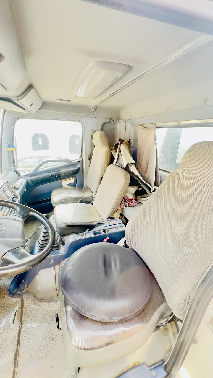 السلام عليكم
كابسه هينو
دخول جديد رقم بغداد
موديل 2022
كبسه لكزز 8 ونص
سيارة جديده تاخذه ربع ما ذب
عليه بيه خط ب جميله شفتين
مكينه 80 فول عادي
سيارة بسمي مكان سيارة بغداد مدينة الصدر
رقمي ***********
سعر 365$ و بيه مجال
