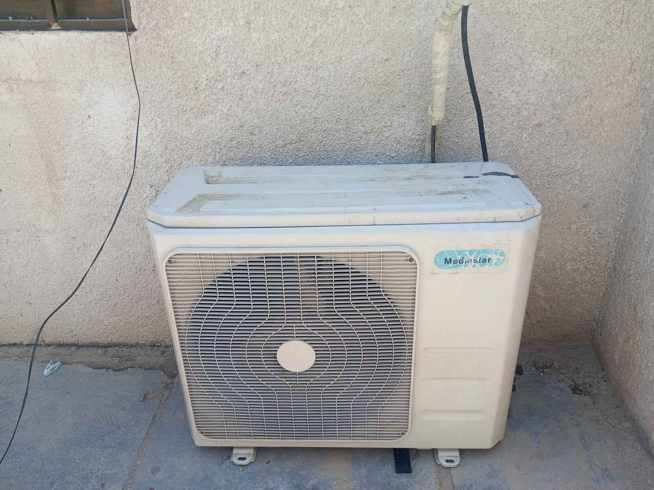 سبلت ميديا ستار طنين وربع نظيف بس منقص غاز 410السعر350مكاني حريه ***********
