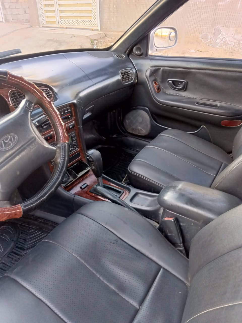 سوناته تو موديل 93 رقم ديالى سياره خير من الله كير مكينه خير من الله كير اوتوماتيك سعر 48مكاني بعقوبه حي لمعلمين رقمي ***********
