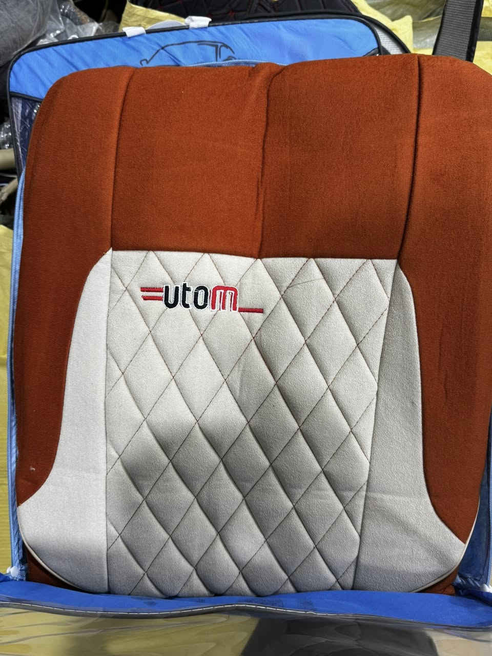 سلام عليكم تم  ☑️ افتتاح كماليات المهندس  🚖🚘مناسبة افتاح نسويلكم عروض 
على جميع دوشمات السيارات 
دوشمات كشنات مع تلبيسه سترين خياطه وهدايه مع شد سعرها 50الف تحطيم الاسعار  عنوان محل شارع تجاري مقابيل منير الحوشان
***********وتساب فقط 
***********
