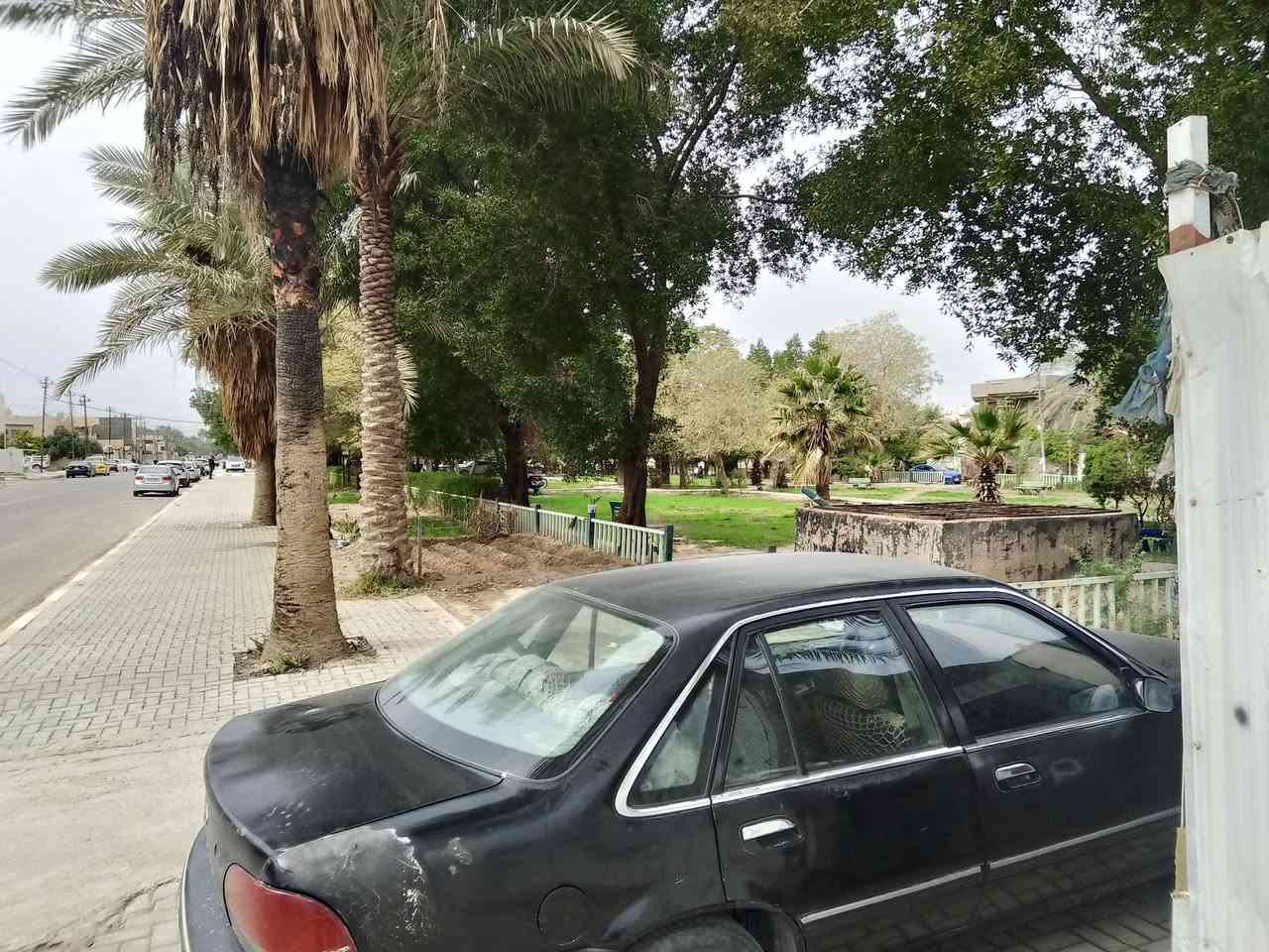 سلام عليكم اخوان قطعة أرض للبيع تجاريه مساحه 150 متر طابو صرف ركن تجاريه ترهم اي مشروع كدامهه متنزه 3 دونم قريبه بنص السوك ترهم اي مشروع ابالك تصير الاستفسار على الرقم ***********
