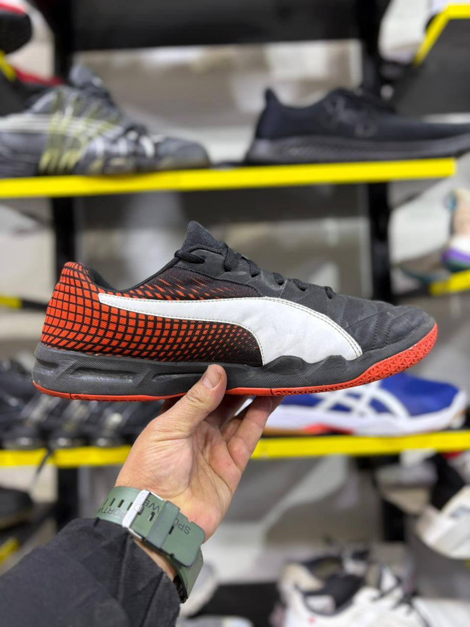 أحذية صالات  تخفيضات تخفيضات ب25 الف فقط أحذية صالات كرة ( طائره _يد _تنس__سله )
التواصل عن طريق الماسنجر والواتساب ***********
يوجد توصيل جميع المحافظات
العنوان الموصل دواسه خارج قرب فلافل من جهة قصر المطران
