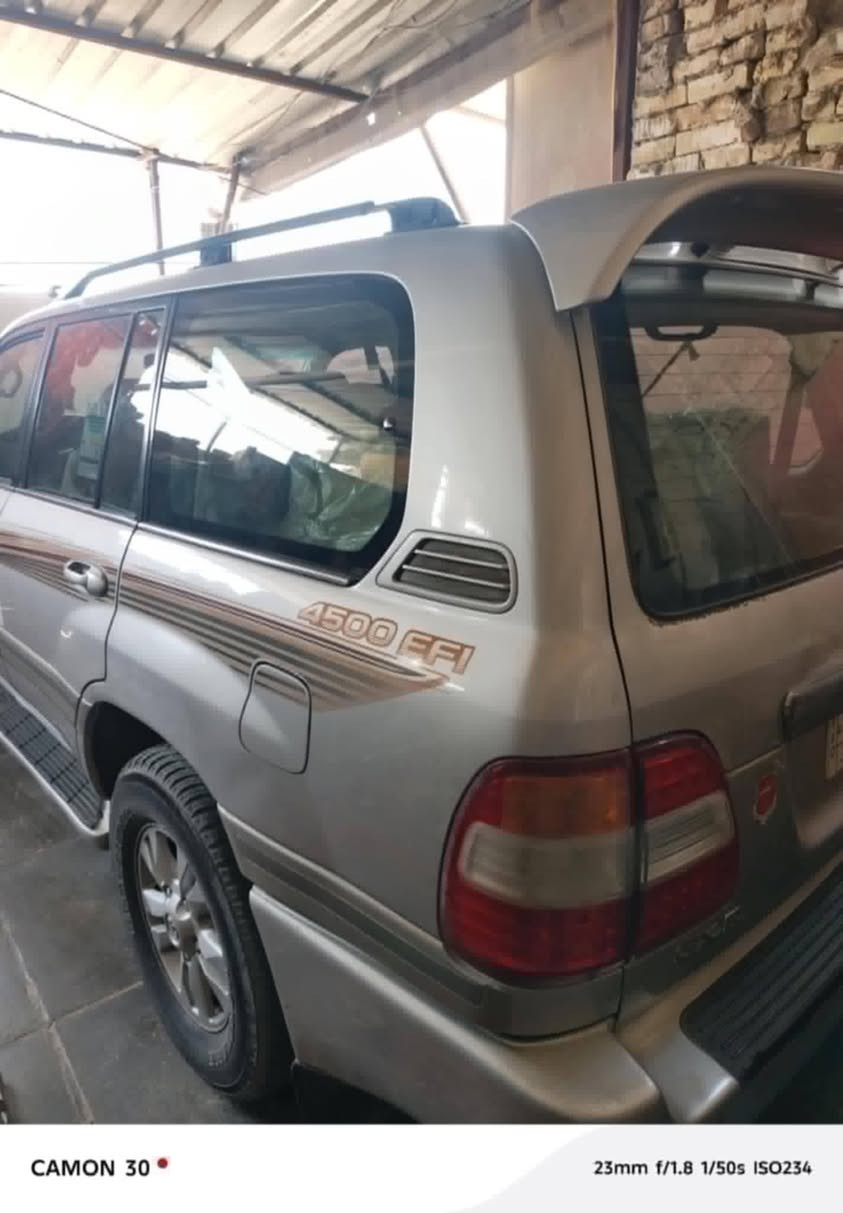 سلام عليكم لاند كروز 2002محدثه 2007سياره رقم بصره مشروع وطني السياره بأسم صاحب السياره موقع السياره ابغداد السعر 140ورقه وبيها مجال بسيط للاستفسار اتصل على الرقم***********ملاحظه انه مكلف بالنشر وما عندي معلومات عن السياره رجائا للاستفسار اتصل بصاحب السياره
