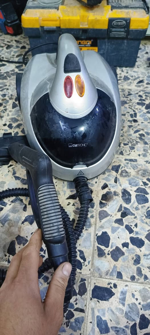 سيارات و المفروشات و البقع الدهنية بآلة جديد السعر 75الف***********
