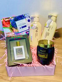 بوكس عناية شعر • شامبو بلسم ساكورا • كريم كوزا تساقط