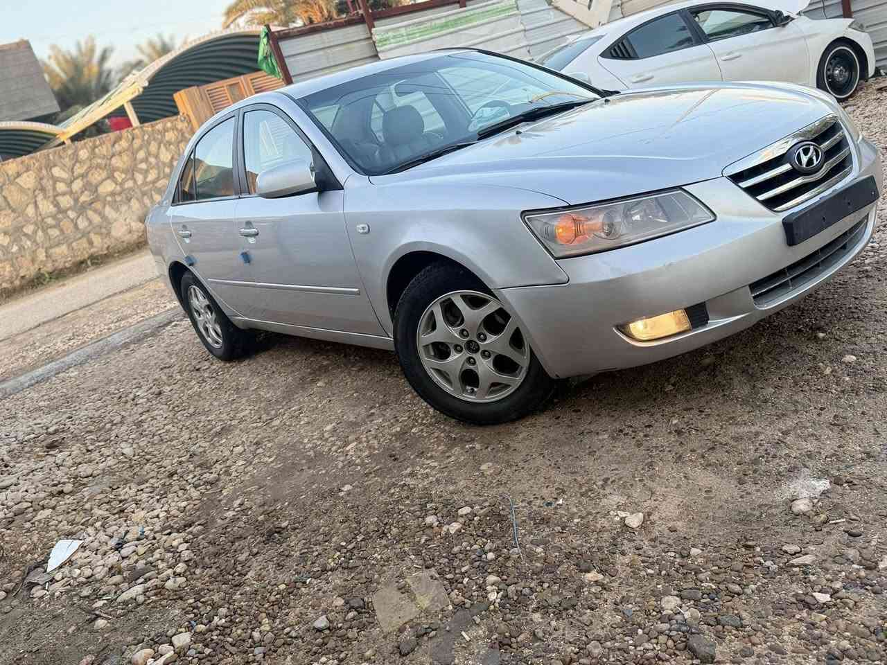 السلام عليكم ورحمة الله وبركاتة  وين اليدور كارتون  وزيرو خل يجي 
 
سوناتا طك فلين موديل 2010 بانزين بانزين ادوات متوئمة  ع الشاصي طبق الاصل وين ميعجبك دك حاسبه  مكينه دوش 2000  كارتون السياره فول نضافه اذا بيها نقص برغي ينزل من سعرها بعدها بدهن كوريا 

وكاله  ومكاتبه للمشتري

✺كصة جنطة شغل درجة اولى  باجات اقوه شغل بلسوك 
✺دخول جديد مشي قليل   
✺متومة اربيل انكليزي  شرط الحاسبة 
✺سنوية ام الفسفوره شرط اصليه    
✺مواصفات  
✺تحكم مري كهربائي +مري شفط
✺كروز نظام تثبيت سرعة  
✺كشنات جلد + تدفئه بلكشنات 
✺حساسات امامي خلفي  
✺تبريد ثلج  
✺مانع انزلاق 
✺السيارة جاهزة وبدون اي نقص كاملة على 24 حباية  تستلم بدون اي نقص اذا بيها نقص تنزل من سعرها 
✺سيارة احلى من الصور وشغلها مضبوط 
✺كير مكينة تبريد تدفئة حدادية دواخل كهربائيات كلشي جاهز
✺مكان السيارة بابل 
✺السعر 44 مجال قليل كلش حك الجيه 
 للاستفسار الاتصال على الرقم
‏ ***********
