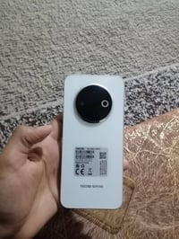 تكنو سبارك 30c • ذاكرة ٢٥٦ • شاشة ١٢٠ هرتز