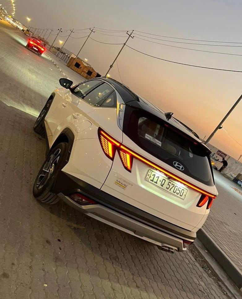 هونداي توسان خليجي ضمان الشركة
توكلر  : سقف أسود

كفاله عامه 

رقم بغداد بأسمي تحويل مباشر 

عداد المسافه : 11  الف km فقط

الموديل : 2025

حجم المحرك :  2000 دوش 

حساس امامي خلفي 

 بصمة تشغيل وابواب تشغيل عن بعد

جنطة كهرباء

تبريد قطعتين - مقاعد كهرباء اماميه 

مقاعد تبريد - مري شفط - اشاير مري 

مثبت سرعه - سايد بريك كهرباء 

شاحن وايرلس - لايت الامامي زينون + لد

بردات خلفيه - ويل كب حجم 19

مكان السيارة ؛ السماوه/ مداور ثاني يوم 

السعر 242 

***********
