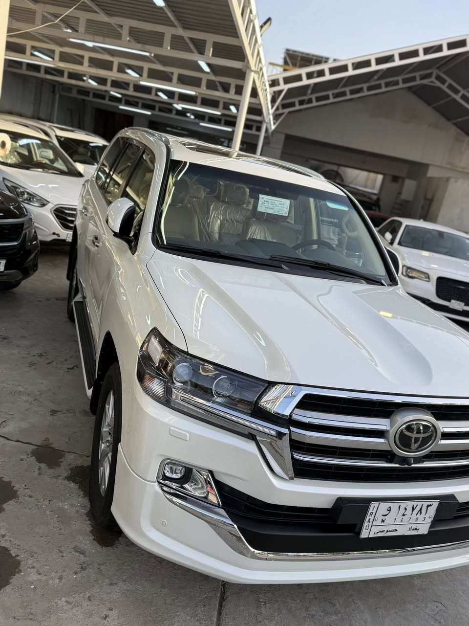 تويوتا لاندكروزر 2017
ساز بدون حادث السياره كفاله عامه

بيها رصعه بالجاملغ الخلفي الايمن 

الدعاميه الخلفيه مبدله

 الاصليه موجوده وياها  

ماشية 136

مكان السياره الحلة شارع 40

للتواصل 

***********

***********

شركة بريق الأتحاد لتجارة السيارات
