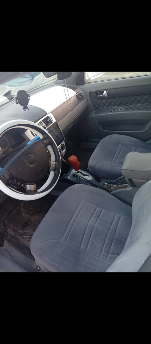 2011 سياره جاهزه من كولشي اوبتره نضيفه السياره مصبوغه صبغ عام *********** الاستفسارى رجاء لا احد يطب على الماسنجر
