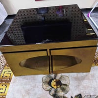 طبله مستعمله للبيع من الاعلى زجاج والقاعده خشب   5 قطع  4قطع  وواحده و...