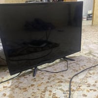 شاشة ٣٢ • استخدام قليل • ريموت ضايع