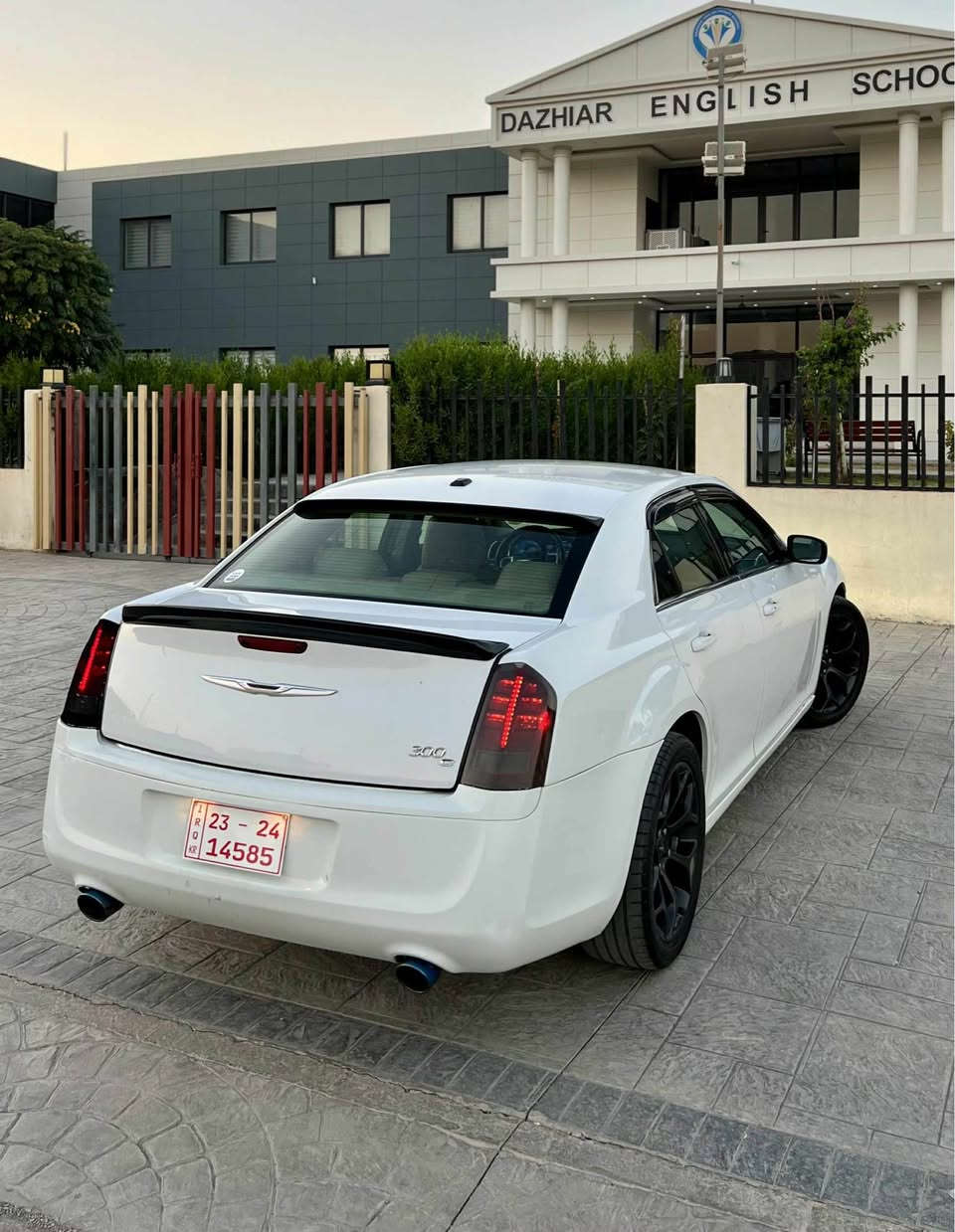 ۆبامە ٢٠١٤بڕاوەی دوبەی  لێزەری پێشەوە فول مواسەفات بەس  سلایت نیە  مەکینە و گێری بە شەرت  مەکینەی برخوی لێ بانەدراوە      هەموو گیانی بە شەرت ماڵی  دۆستە  نرخ٧٨  مەجالێکی کەم ژم *********** رانية, السليمانية
