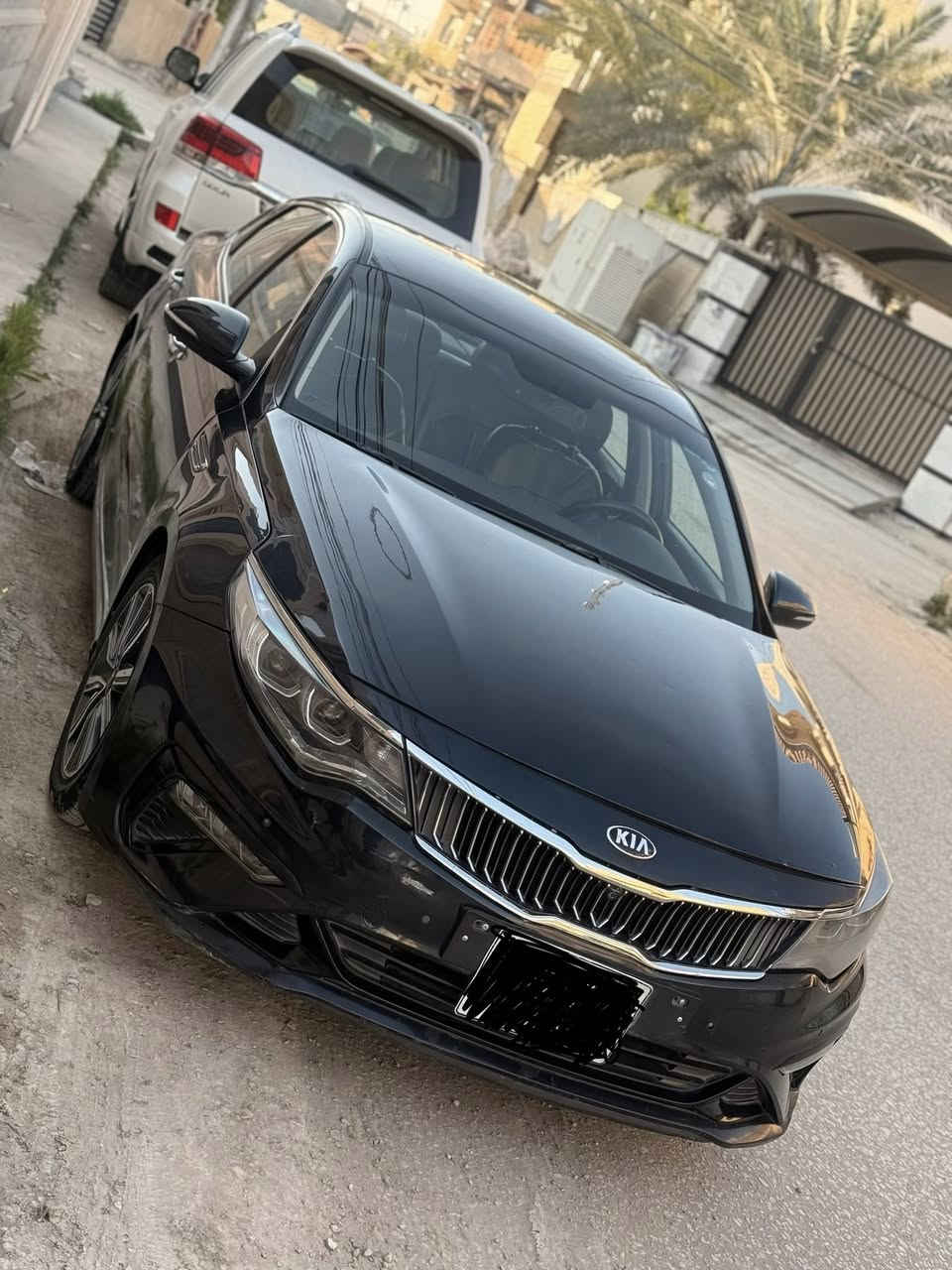 اوبتما 2019 خليجي رقم اربيل باسمي
محرك 2000دوش 
فول مواصفات عده البنراما 
بصمه كشنات كهرباء تبريد قطعتين 
كشنات ذكيه تدفئ تبريد 5كامرات 
جنطه ذكيه شاشه كبيره حساس امامي خلفي خزن 
فول مواصفات للاخير بيها جاملغ صبغ فقط 
السعر 130
‭0775 916 5600‬
