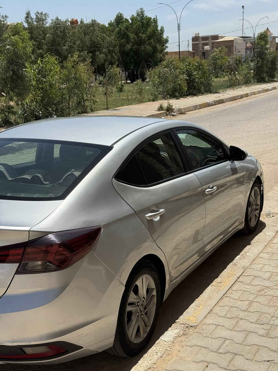 النترا 2019 وارد امريكي حادثهه بسيط جدا بدون ايرباك كير atبيهه جراد بالبنيد سونارهه مرفق بالمنشور السياره جاهزه وجديده مكينه كير حداديه تبريد كله مكفول  ماشيه 119رقم بغداد دولي باسمي سعرهه 118قفل مكانهه كربلاء ***********
