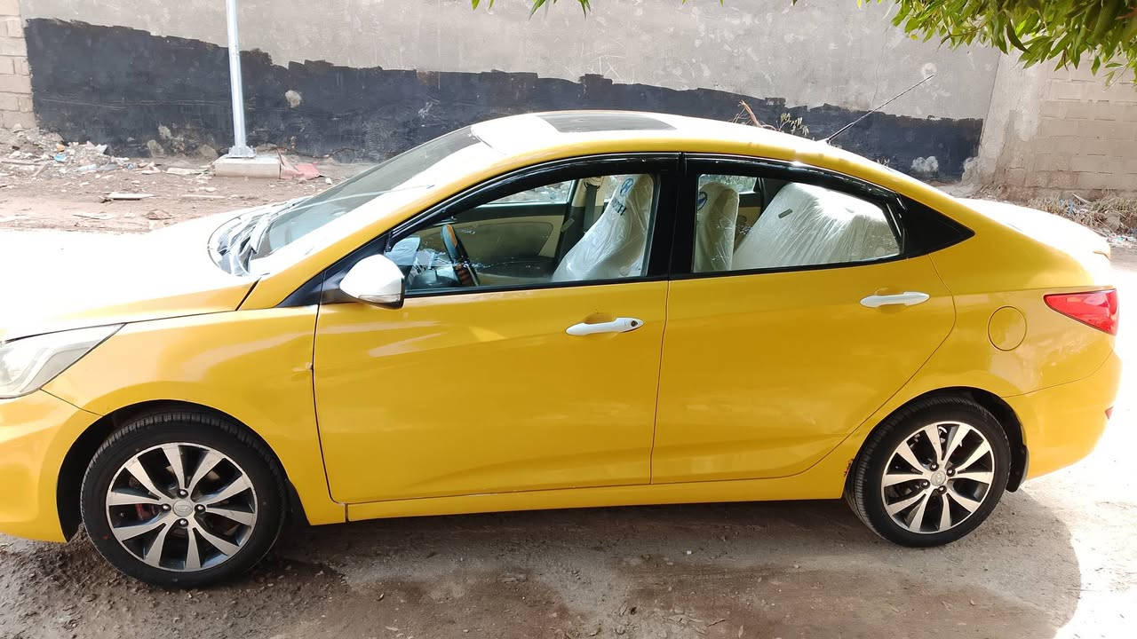 للبيع اكسنت خليجي موديل 2015
فول مواصفات  مكينه 1600
حداديه جديده  مكينه خير من لله 
لا تنقص ولا تبخر كير جديد 
تخم تاير  سياره جاهزه 
مصفره هيئه خط جديد وبحث جديد 
رقم دولي قادسيه  بسمي السياره 
سويه جديده 2030   سعر السياره 
85وبيه مجال حك الجيه مكان السياره 
ديوانيه قضاء السنيه للاستفسار الاتصال ***********
