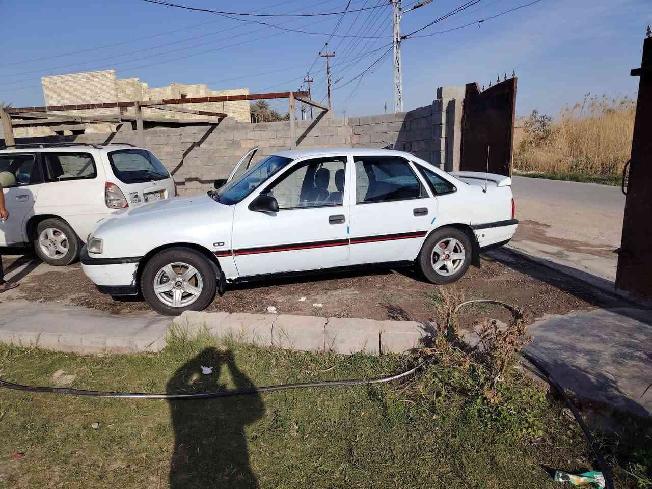 اوبل فكترا موديل ٩٢ مكفوله من صبق وضربه فقط هلال الخلفي كهربائيات كلها شغاله شاشه جديد زنون جديد +تخم تاير صدر امامي خلفي قبل سبوع مشتغلهن   (((٣٥))) وبيها مجال قليل للطيبين  ***********   المكان الانبار الفلوجه  منطقت السجر
