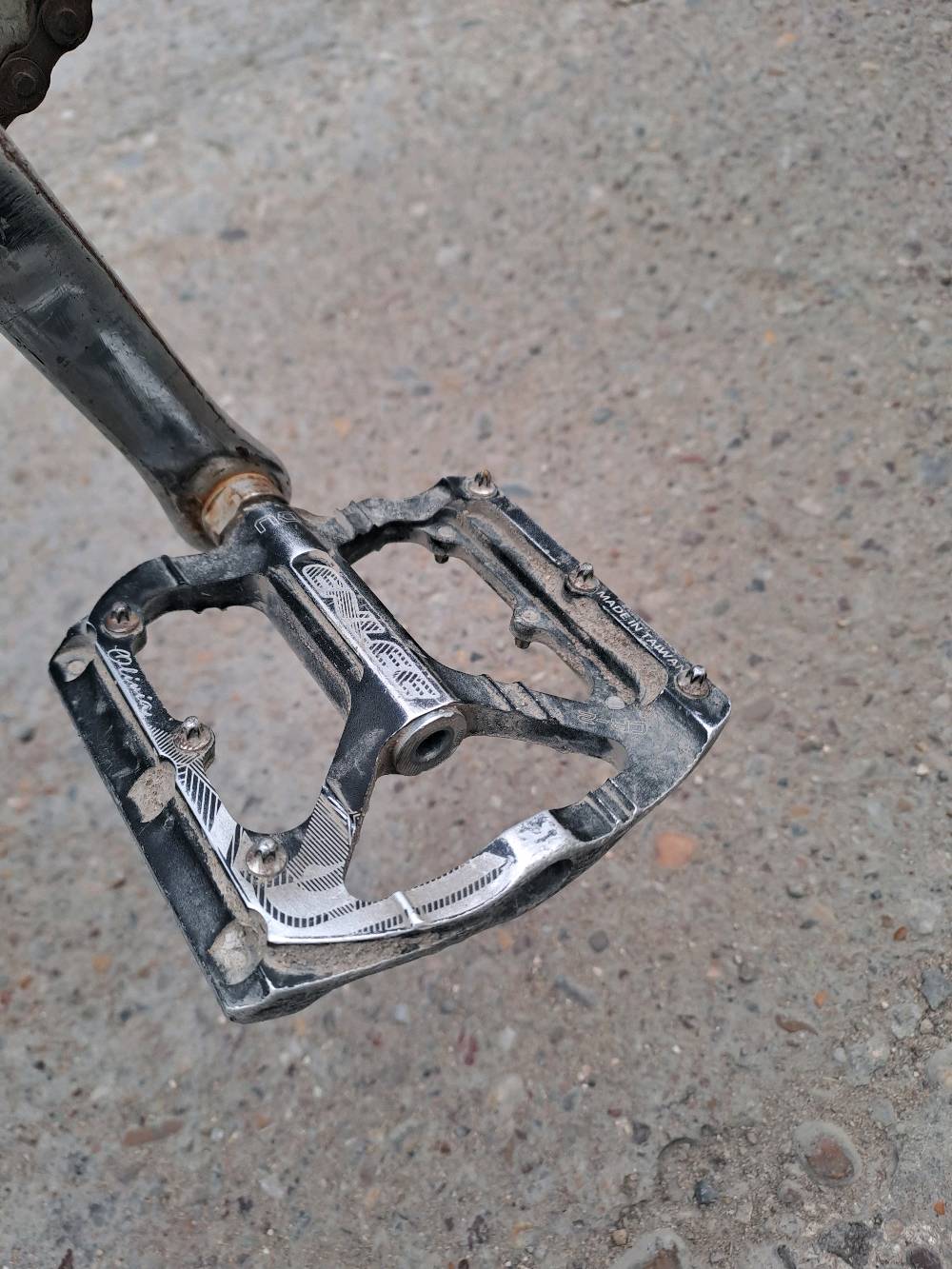 اي عطل مابي رقمي واتساب+قطعه جداً نادره+بايدر رياضي