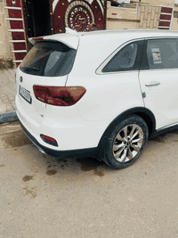 السلام عليكم سورنتو 2020 خليجي كفاله عامه 6 سلندر ماشيه 100 ع وضع الشركه جديده لا بارد ولا شخوط تخم تاير جديد رقمه بغداد انكليزي وباسمي مكينه وكير ع وضع الشركه برغي ممفتوح بيه  سعره 272 وبيه مجال مكاني الكوت مركز المدينه للاتصال ***********
