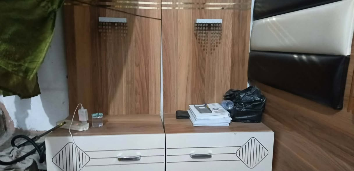 غرفه نوم تركيه للبيع للتواصل علماسنجر أو علواتساب***********
