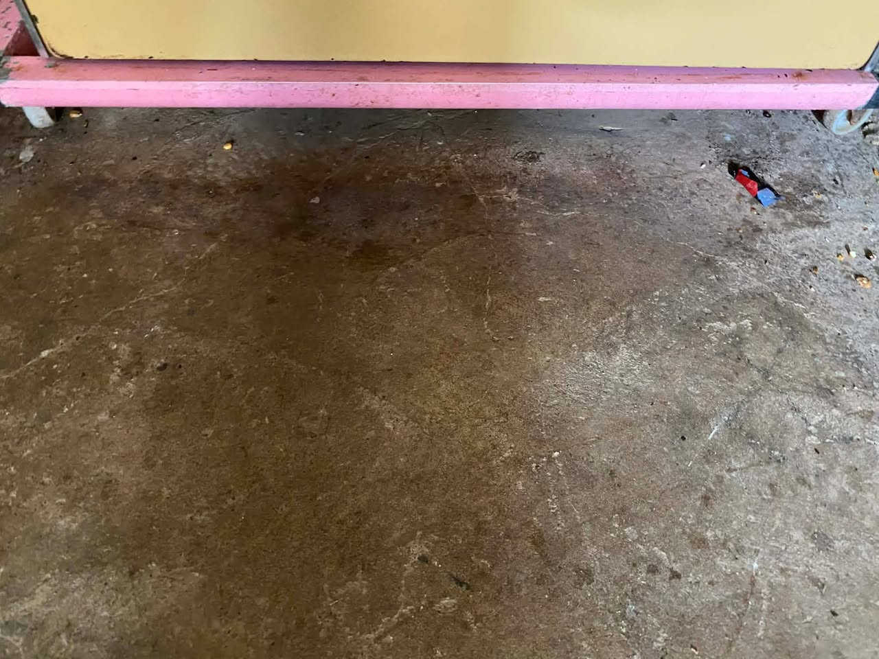 طباخ خمس عيون  مع قاعده حديد ب 125
كلو شغال شرط 
مكان حي القوسيات
التواصل على الخاص


**إذا كنت صاحب هذا الإعلان وتريد حذفه لأي سبب، رجاءا أرسل رسالة إلى الدعم الفني**