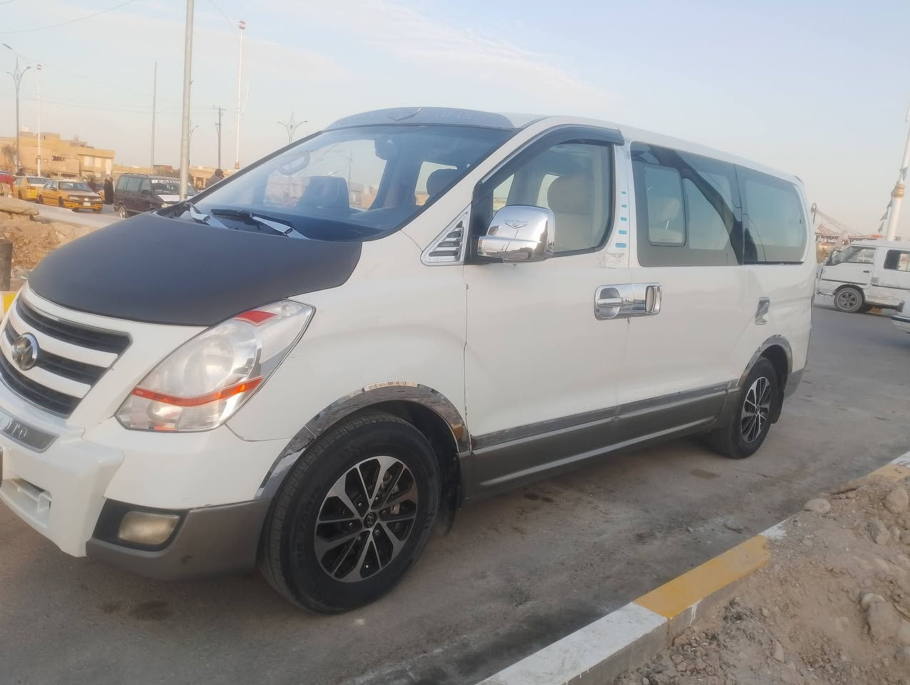 سلام عليكم ستاركس موديل 2010 مفتوح ومحول مسكر سياره خير من الله مكينه وكير وحداديه ورقم نجف انجليزي سنوية ال30 خطهه بصره ناصريه سياره جاهزه مصفره هيئه ومرور سياره خير من الله
العنوان  ناصريه المركز مدينه 
رقم الاستفسارر *********** .
