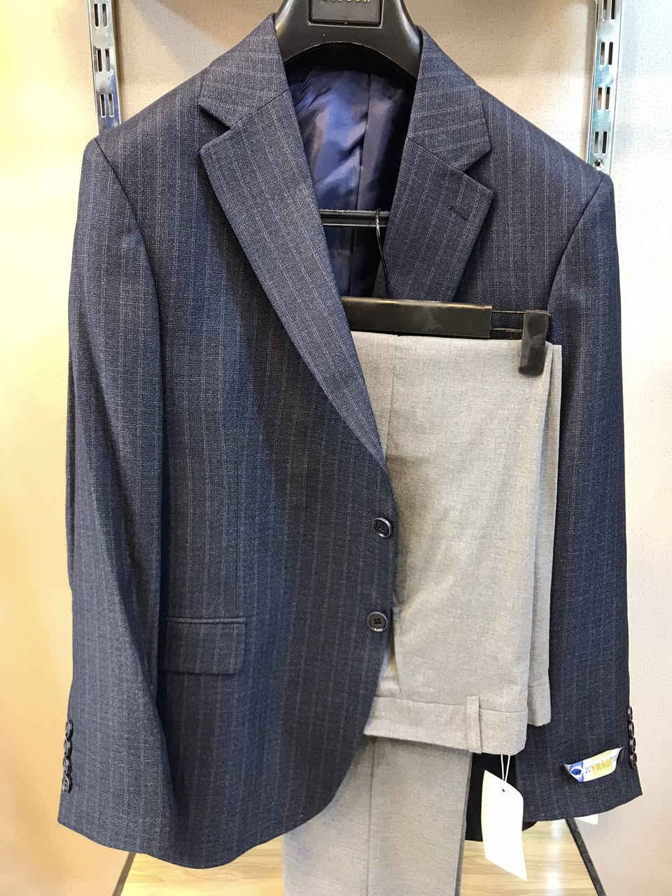 ❤️سوي متابعة للصفحة اولا❤️
التفاصيل تصنع الفارق حيث  الأناقة والجودة والذوق الرفيع
للاستفسار او الطلب مراسلة الصفحة او الرقم ***********
