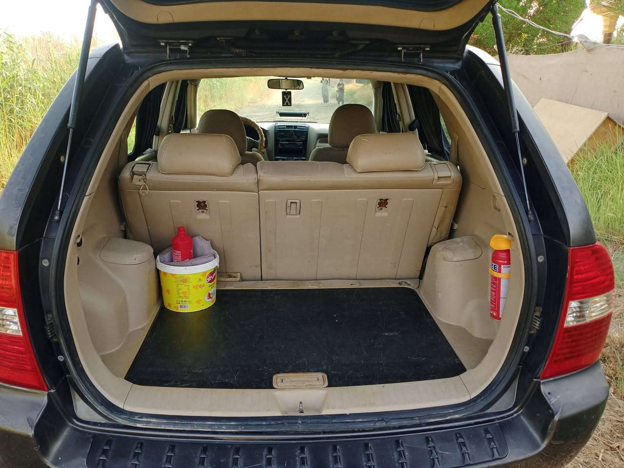 سلام عليكم سبورتج مديل 7 خليجي فور ويل كير عادي داخل بيجي رقم بابل نكليزي مداور ثني يوم ،مكفوله من كلشي ما  عده طخه بحجل الباب الخلفي ، السعر 88 ، 
او المراوس وانطي فرق ، لاستفسار أكثر أتصل على هذا الرقم *********** ، وإني خادم
