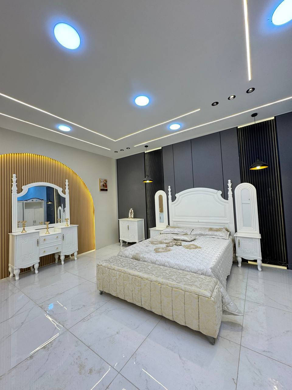 عروض خاصه بمناسبه عيد الفطر المبارك 
غرف نوم صاج عراقي موديل تركي 

🔅تفاصيل الغرفة المرمري  ....

 خارج ٤ملم ام دي اف 🔺
وداخل معاكس ٣ملم 
صبغ حراري  درجة اولى 

عدد القطع  ٧ قطع 😍
🔺1 //جرباية  قياس  ١٦٠ × ٢٠٠ 
🔺//ميز جانبي ايسر قياس ٥٠
🔺2// وميز  جانبي  قياس ٥٠
🔺3// زاوية ارتفاع مترين عرض ٨٠
🔺4// وميز بلازمه  
🔺5//وميز مراية ارتفاع مترين عرض ١٢٠
🔺6// وكنتور ٦ باب  ارتفاع مترين و١٥ طول ٣ متر و١٥

القطعه الثامنة حسب الطلب شازلون
للطلب والاستفسار مراسله الصفحه 
متوفر خدمه توصيل لكل المحافظات 🇮🇶🇮🇶🇮🇶


**إذا كنت صاحب هذا الإعلان وتريد حذفه لأي سبب، رجاءا أرسل رسالة إلى الدعم الفني**