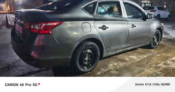 سيارة نيسان سنترا 18 للبيع حادثها في بغداد جهة اليمنة
تخم تاير جديد ويلات جديدة صدر امامي خلفي جديد
السعر 97$ السيارة باسمي سنوية جديدة أرقام إنكليزي مع تحياتي للجميع 
*********** أبو حيدر
