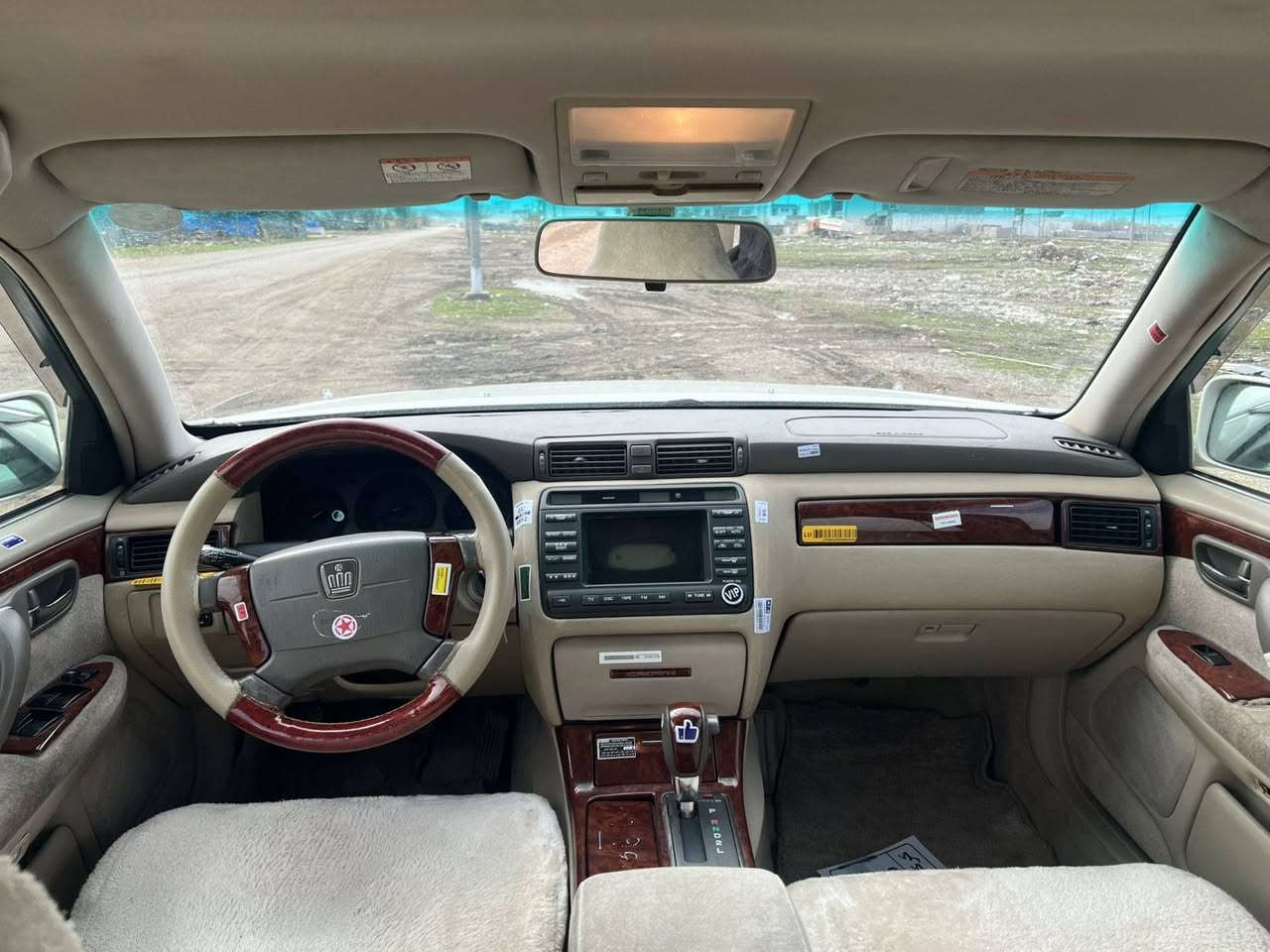 مه ليكه موس ديفوري بجوك
موديل 2002
مواسفات 2دوگمه ي په رده ي نه جف
كامل مسروف بيته قه وره قه
كامل عه شياي ناوسنوق
تايه ي 100/70پيوه يه
سوكاني خوشه له مس وهه موشتيكي مه زبوته
سقفي شوشه يه لاشه ي يه ك شوختي پيوه يه
بوياخي  اروپايه ك پارچه به شه رتي سونه ر
گيرومه كينه ي سفر163هه زاروشتوه
سه ياره كه جاهيزه 
كؤدي هه يه

سعري50معمله يكم 

ناونيشان هه لبجه ي تازه
ژماره /***********
