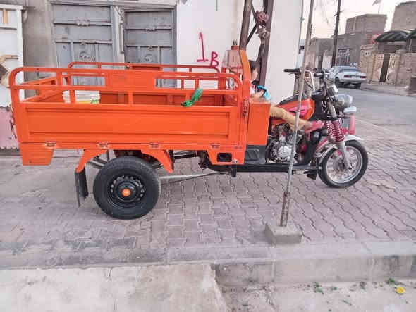 سلام عليكم  ستوته اللبيع  جمره شانكه  فحل موديل 2020 شاصي  بدي قطرت خياس مابي محرك 200 ستوته حلوه وخير من الله اوراق اصوليه سعر مليونين وميه وبيه مجال قليل عنواني ميسان قضاء المجر الكبير وشراي يتصل او يجي خاص وبخدمته ***********
