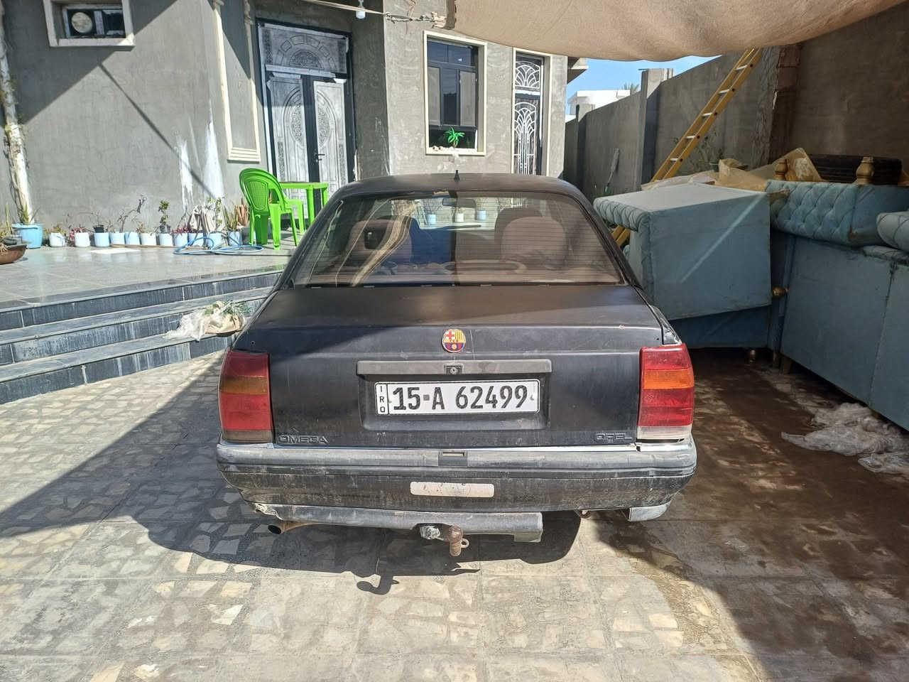 السلام عليكم سيارة اوبل اوميكا 1993 سيارة كشرها مثل ما بالصورة و شاصي نضيف جدا و مكينة فول كير حالة متوسطة رقم انكليزي انبار تحويل سيارة بلادية على وضعها ما معمرة خياسات قليل جدا صدر جديد كامل حتى الفرممة مبدلة كهربائيات الك عليه تريد شوي مداراة ترجع بحيلها 27 ورقة رقمي *********** مكاني سجارية
