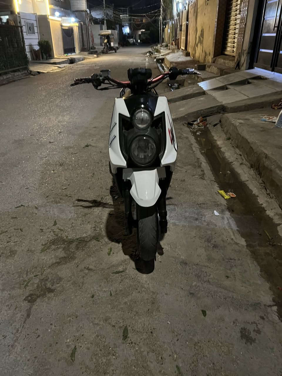 سلام عليكم دراجه سكنس جبلي للبيع دراجه نضيفه مكفوله كفاله عامه مكينه خرسه نكره بأي وقت مكان بعقويه قرب سجن الاصلاحي 
السعر 900بيها مجال 
الرقم :***********
