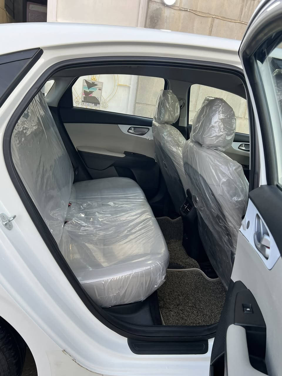 سلام عليكم كيا سيراتو خليجيه موديل 2024 مكينه 2000 دوش كير at ماشيه 120الف داخل لونين رقم اربيل شركة السعد السعر180بيهابارد بسيط للاستفسار ***********
