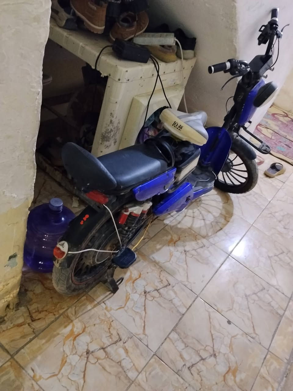 سلام عليكم من رخصة الادمن بايسكل شحن مستعمل للبيع البطاريات زينه السعر مناسب 200 وبيها مجال


**إذا كنت صاحب هذا الإعلان وتريد حذفه لأي سبب، رجاءا أرسل رسالة إلى الدعم الفني**