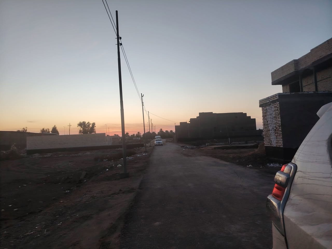 السلام عليكم.
قطعة أرض للبيع طابو زراعي سند 25 الموقع المحاويل قرب الشارع العام خلف معمل بيت فرمان المساحة 250.. السعر 45 قابل للتفاوض للاستفسار الاتصال على الرقم الهاتف ***********
