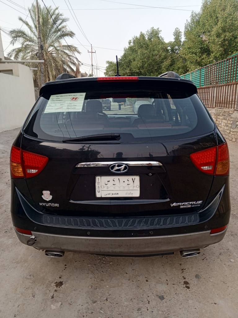 السلام عليكم اخواني الاعزاء من رخصة الادمن المحترمين للبيع او مراوس هونداي فيركروز خليجية رقم بغداد موديل 2012 سنوية غير نافذة مكينة  V6 سلندر بجم كبس جنطة كبس بيها حادث صفحة الصدر تعمير مع صبغ سيارة بيع صبغ عام عتبرها مواصفات فول 1/1 فول بصمة جنطة كهرباء  السعر 90 العنوان بغداد الدورة هاتف 
***********
اسف على الاطالة 
*********** بغداد, العراق
