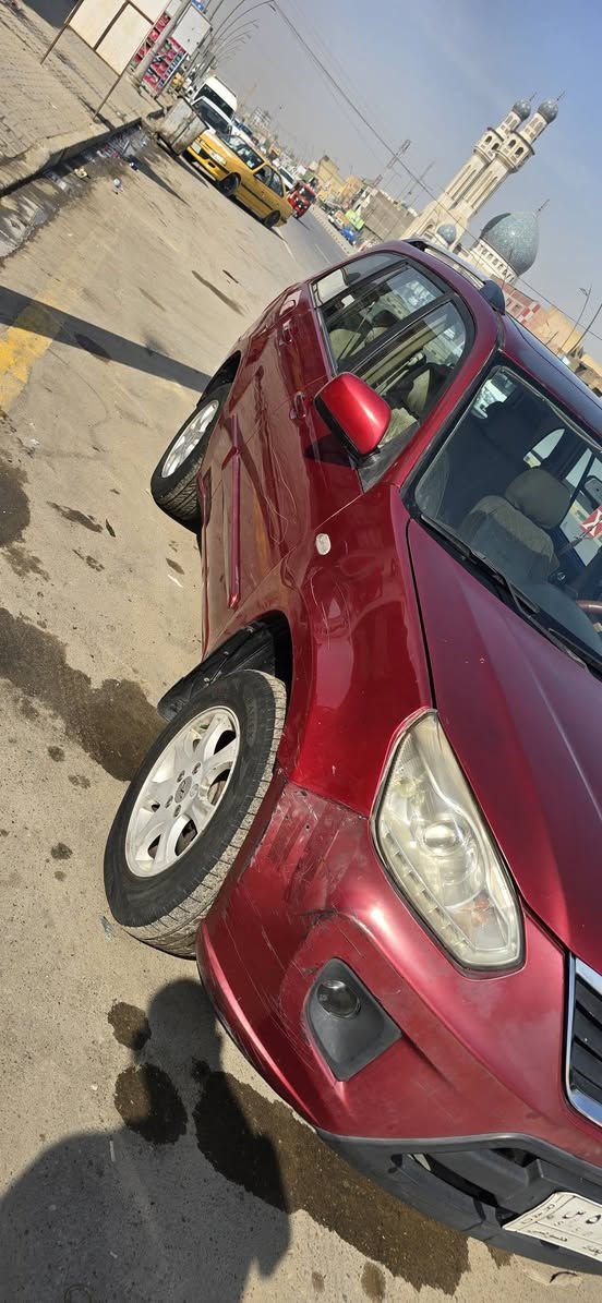 السلام عليكم...
تيكو ٢٠١٣ 
بدون صبغ بيها جراد ومسوينه وعليها نانو 
ماشية ٩٢ الف حقيقي 
السيارة حلوة وبلخير على الياخذها 
السعر ٥٣ وبيها مجال 
***********
***********
***********
