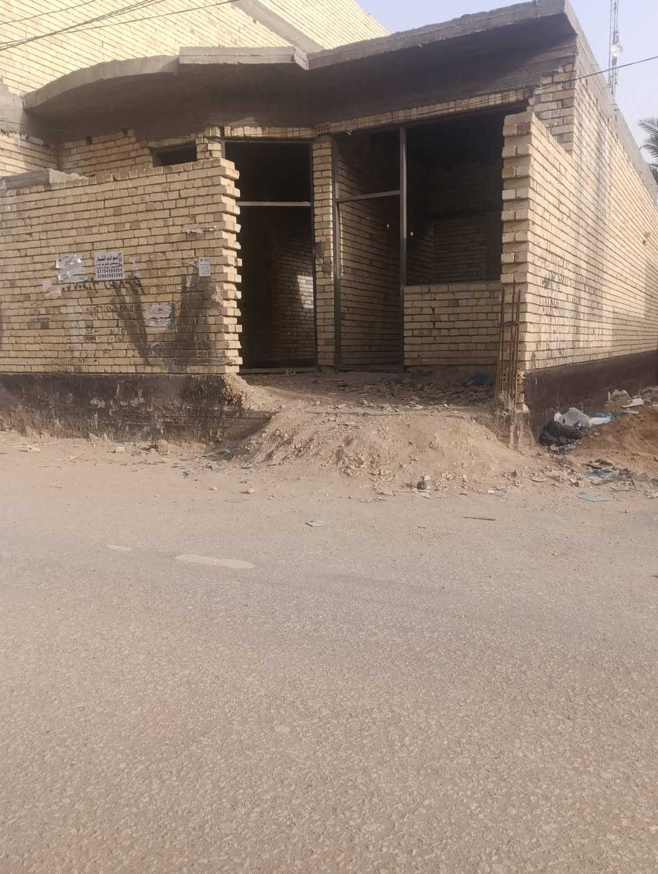 سلام عليكم هيكل البيع 100م سند 25طابو خلف التجاري قرب السفاره التركيه كربلاء المقدسة لاستفسار ع
الرقم /***********
