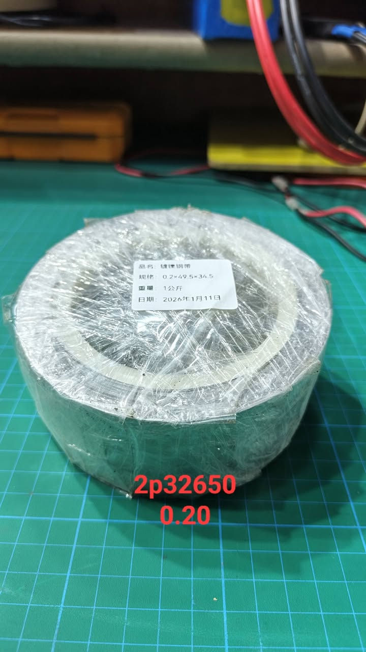 اللهم صل على محمد وآل محمد 
جمعه مباركه
توفرت وبفضل من الله  مستلزمات تجميع البطاريات 
للتواصل عبر الواتس حصرا ،***********
ااعتذر عن بيع الكميات الكبيرة خلال هذه الفتره
لحين استقرار الاوضاع ولتوفير المواد لاغلب الاخوه 
تحياتي
