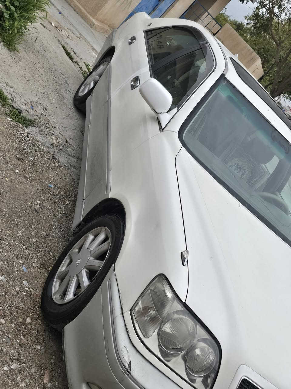 2002
براوة 
فيفيتي 1دووكمة 
دةشبوول نةجةف 
بيش عوين دوا كريستال 
شاشة كاميرة 
سعري 40مةجاليكي كةم 
شوين كةلار 
***********
