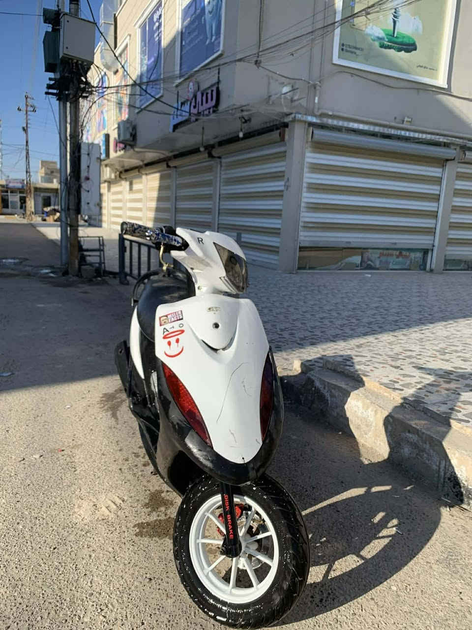 السلام عليكم 
مكلف بل نشر 
للبيع او مراوس حسب القناعة 
ماكس 120 كاملة مكملة  مكفولة نظافة كما موضح بالصور 
السعر 550 وبيها مجال المكان عانه ***********
