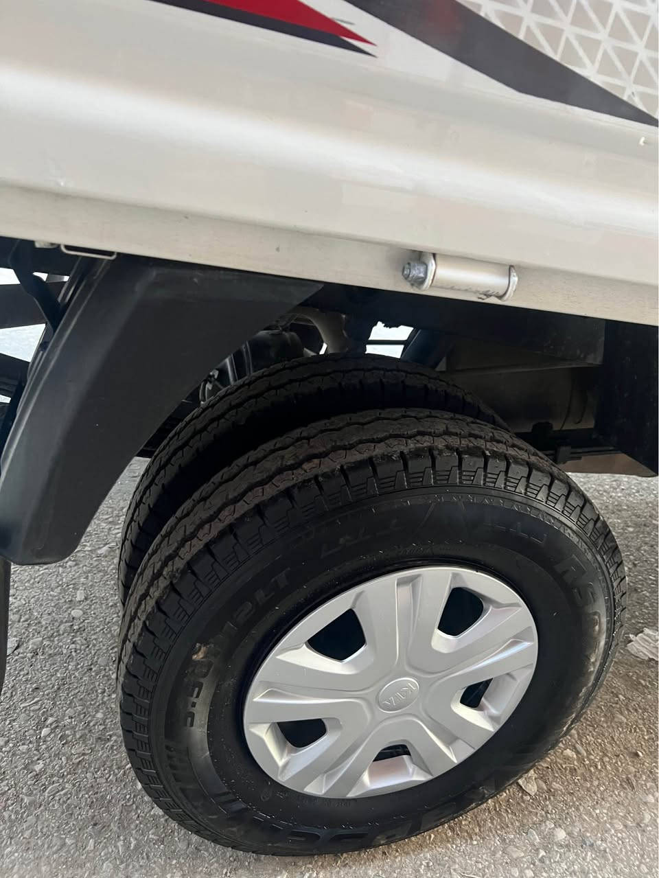 بەناوی خودا تەنها بۆ فرۆشتن 
کیا دوو تەنی بڕاوە ٢٠٠٨ 
٣٠٠٠ سۆپەر مەکینە پلاک مەرغوب گێڕعادی 
فولفول مواسەفات ٥دوگمە 
دەبڵ سەلە 
کوشن جڵد کوشن هیتەر 
یەک بڕاوە کامل مەسرەفی کراوە 
بۆدی لۆک تەنهەا برێکی نە بەسراوە لەگەڵ گەرمیا 
سیعری ٦٦$ مەعمەلە 
*********** حلبجة, السليمانية
