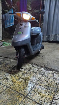 دراجه بطه البيع دراجه جديده برغي ما مفتوح مكينته كفله عامه لا مجفته لا...