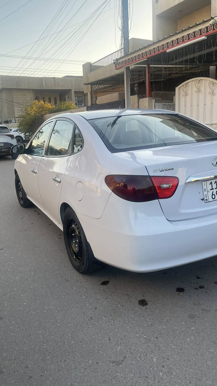 السلام عليكم
النترا 2011
خليجي مكينة ٢٠٠٠
مقدس السيارة بيهاا طخات بسيطة ونصبغن بدون حادث رقم بغداد بسمي 
تحويل مباشر السيارة مناقصهاا برغي حلوة مكاني بغداد حي الجامعة
***********
